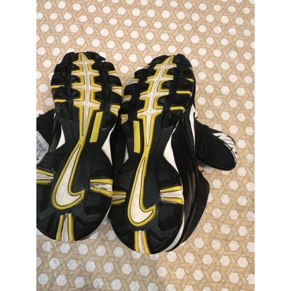 Nike Alpha Fast Flex Black Logo Lace Up  Football Cleats size 3Y
